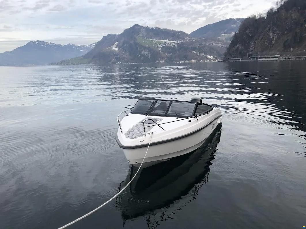 Bella 640 Daycruiser