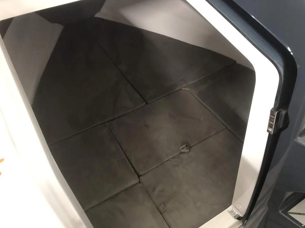 Bella 640 Daycruiser