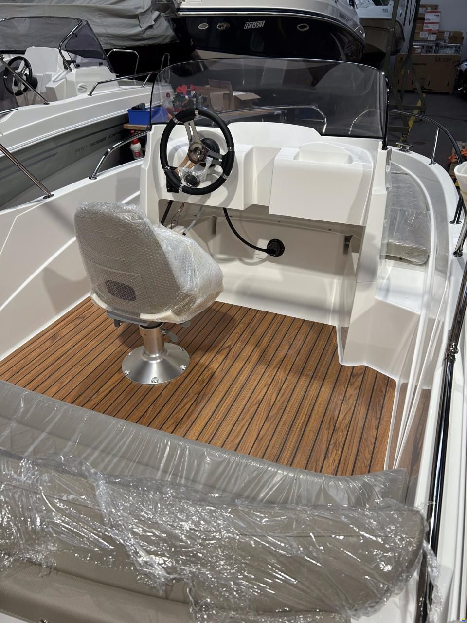 AM Yacht 520 Open
