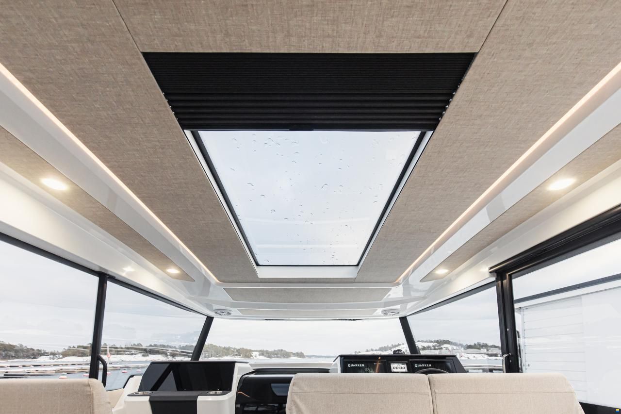 Quarken 35 Cabin