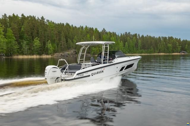 Quarken 27 T-top