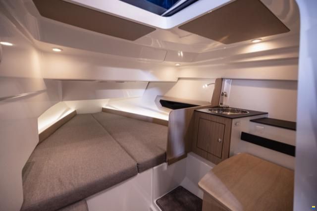 Quarken 27 T-top