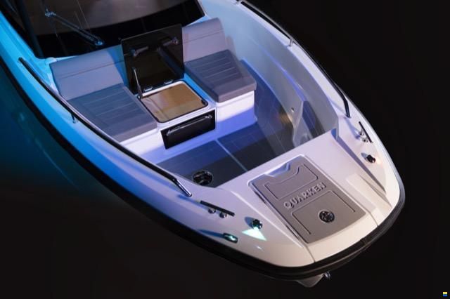 Quarken 27 T-top
