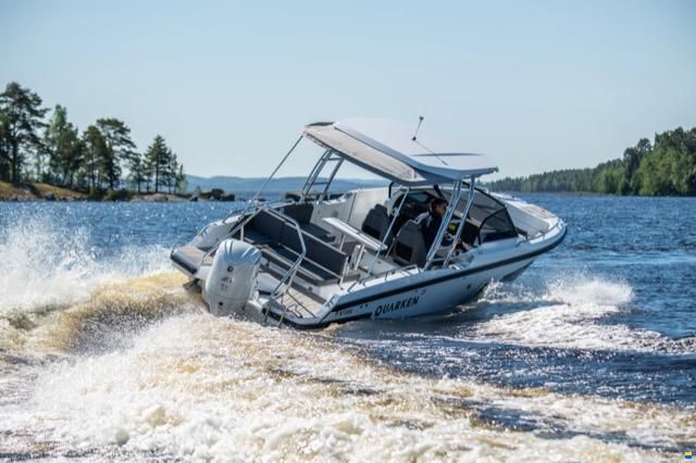Quarken 27 T-top
