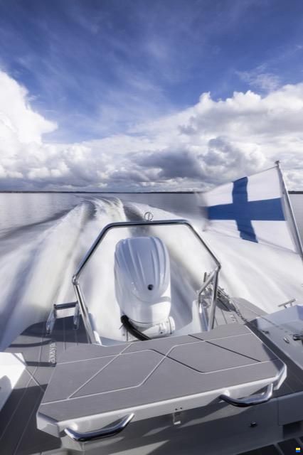Quarken 27 Cabin