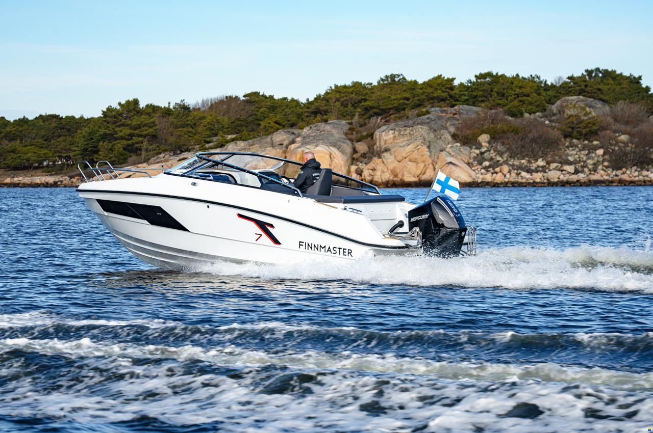 Finnmaster Daycruiser serie T9