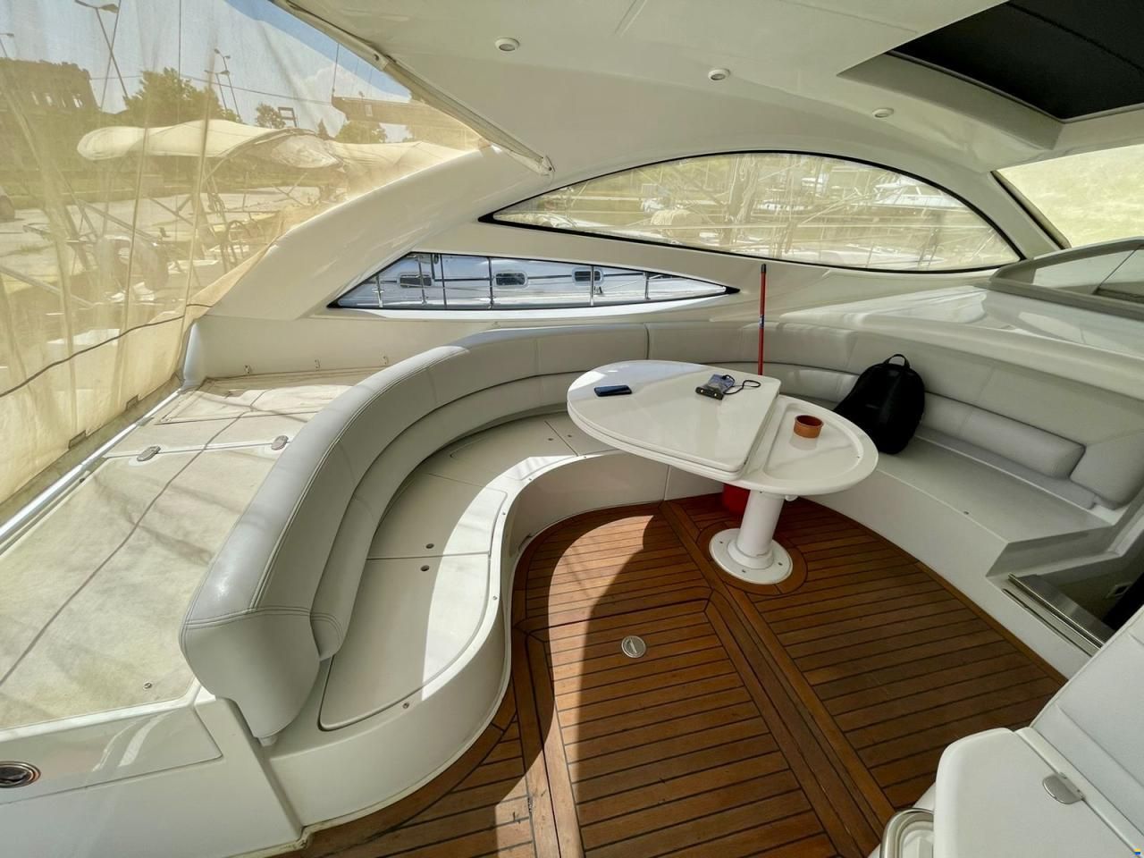 Pershing 46