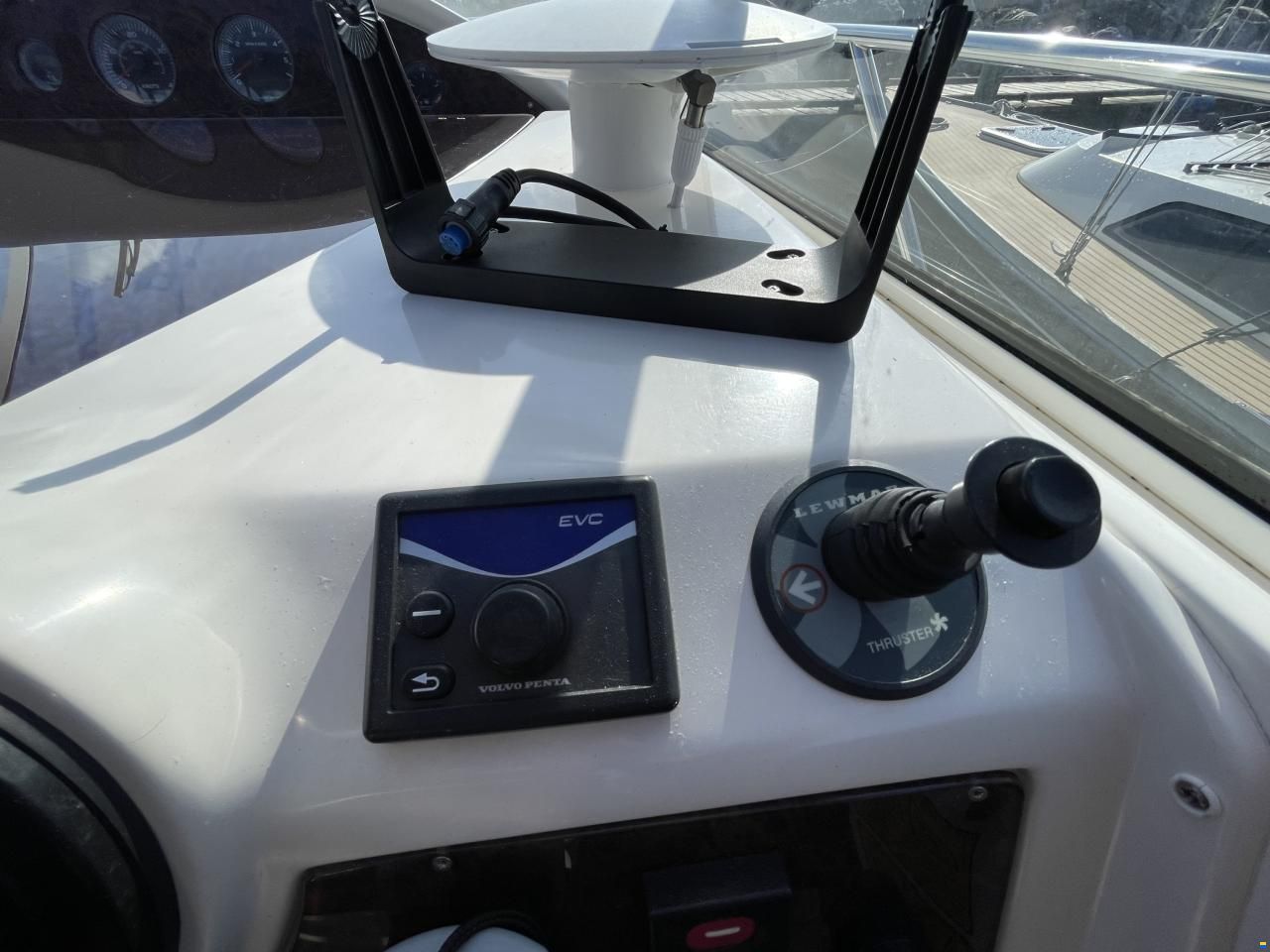 Aquador 26 DC