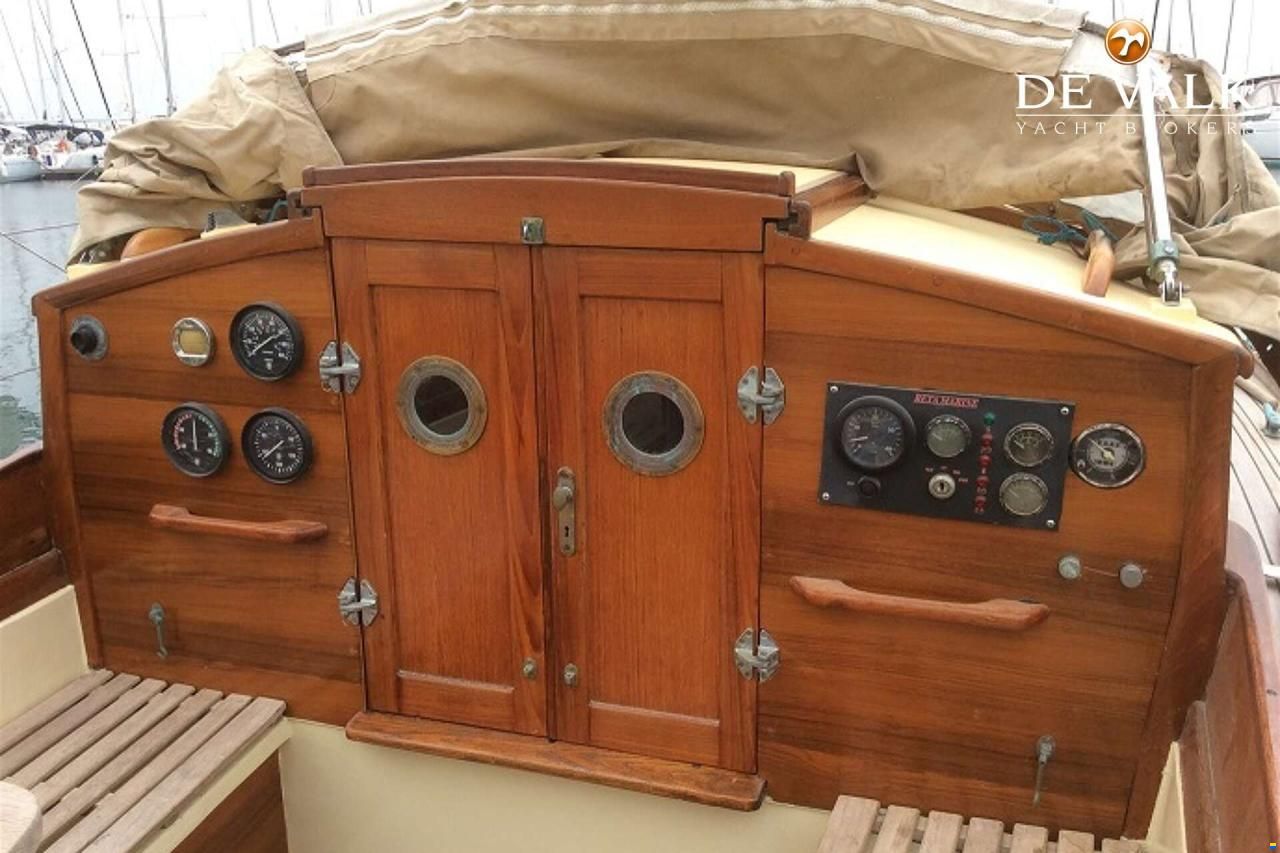 One Off Classic S/Y Lee Randel 33