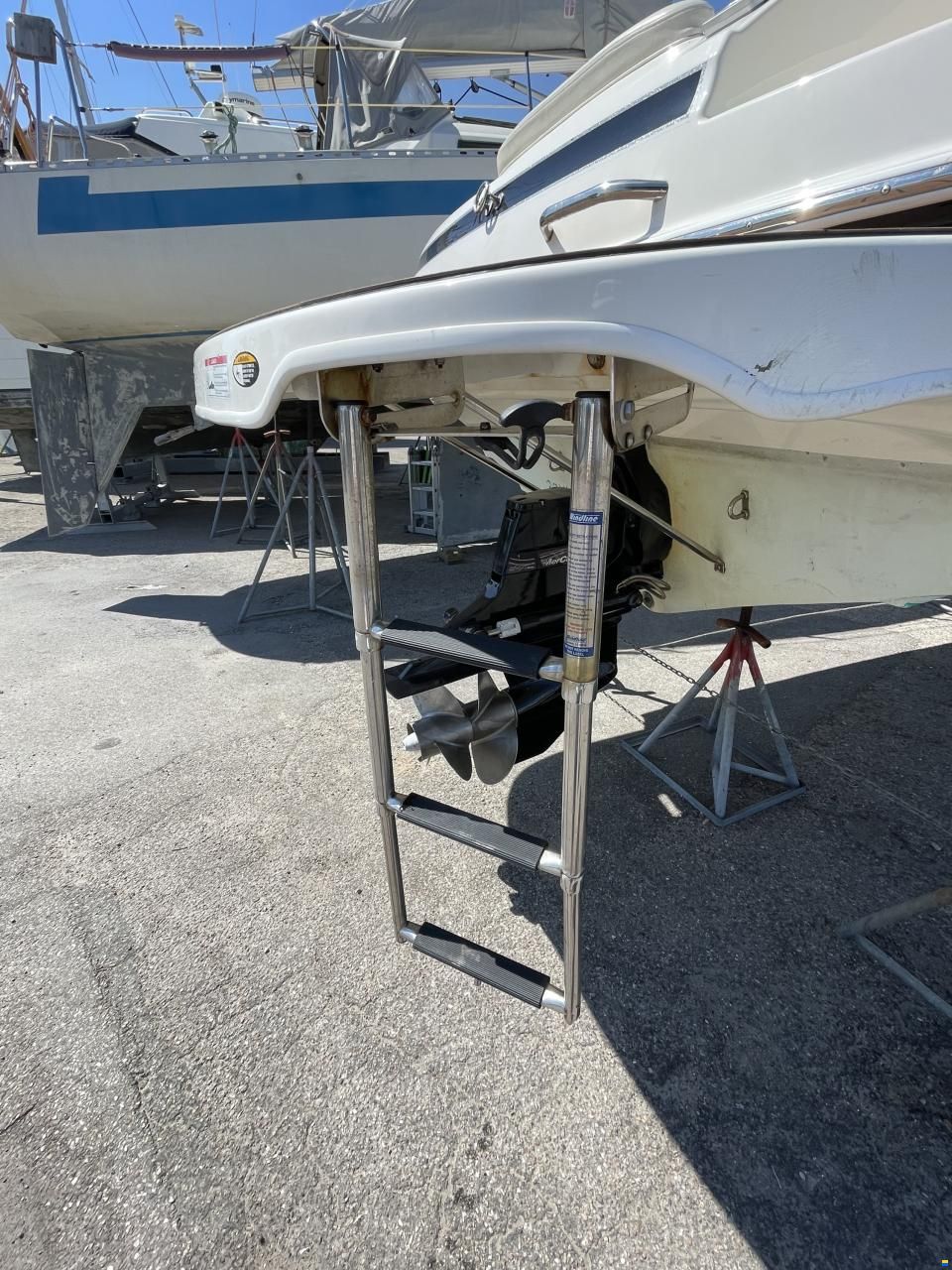 Maxum 2400 SC3
