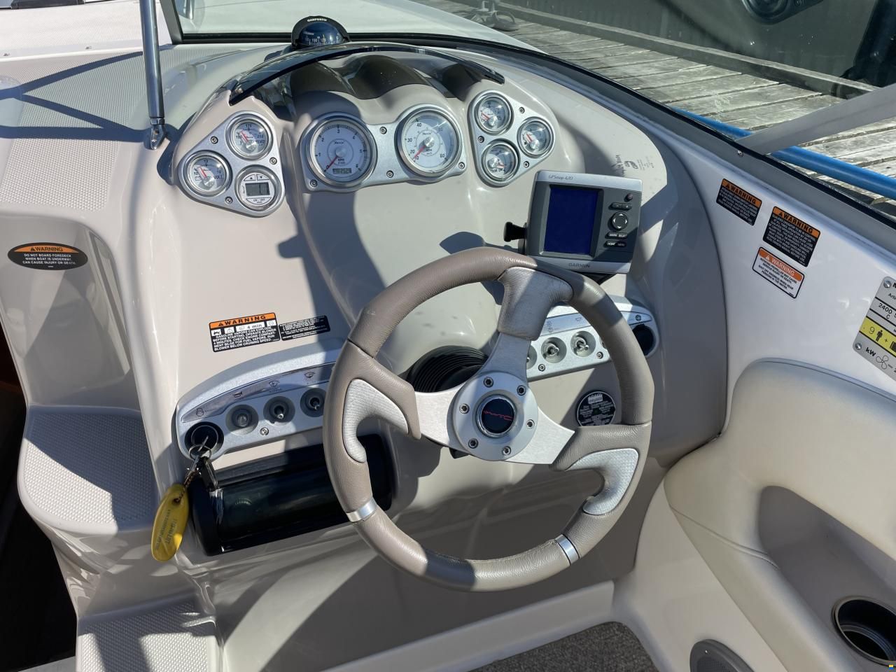 Maxum 2400 SC3
