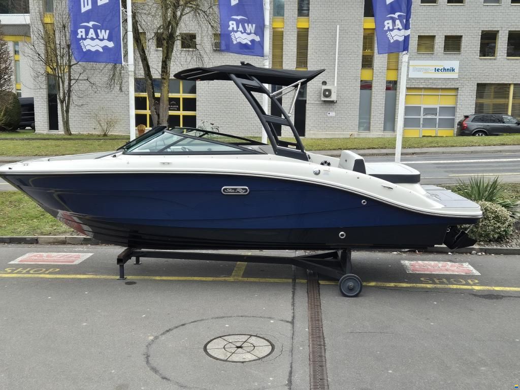 Sea Ray SPX 210 Europe