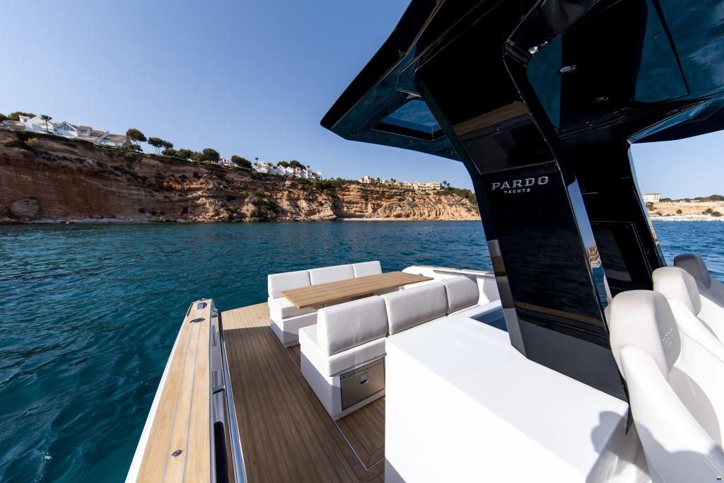 Pardo Yachts 38