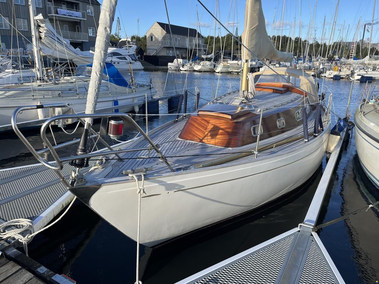 Vind&oslash; 32