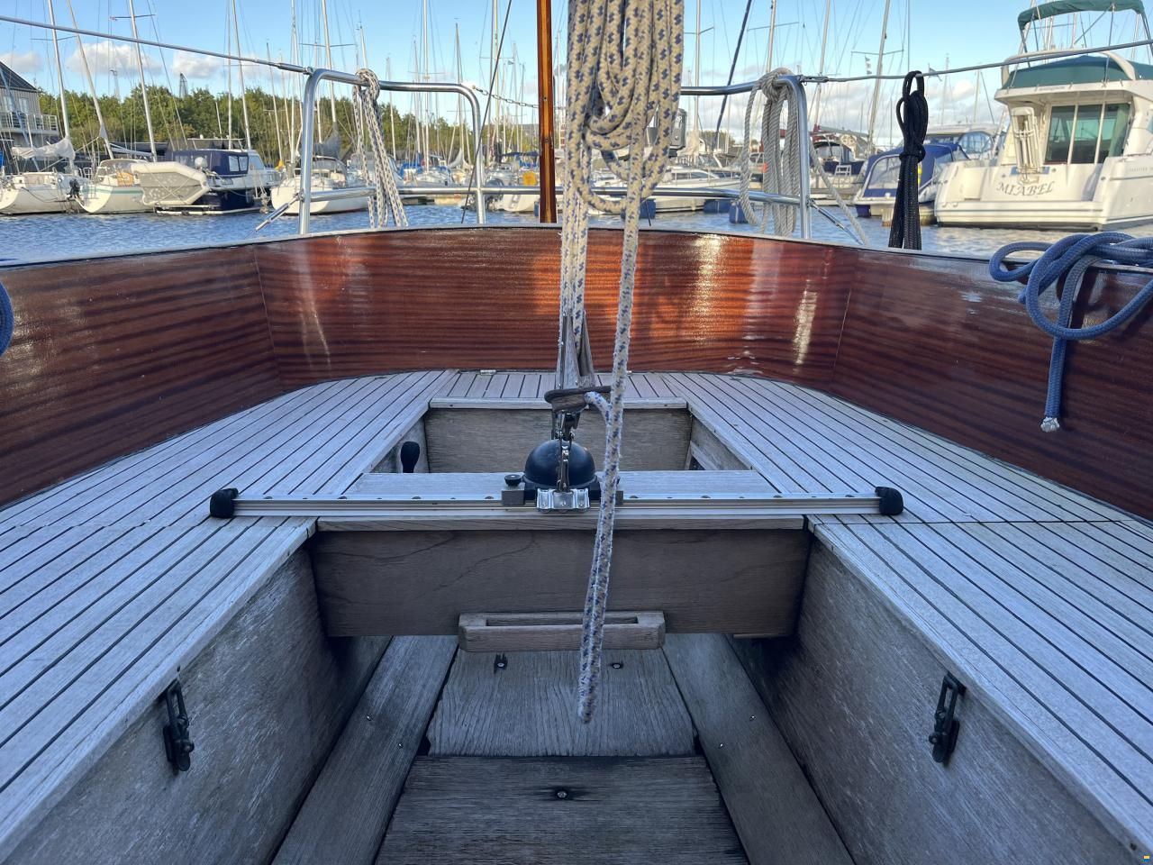 Vind&oslash; 32