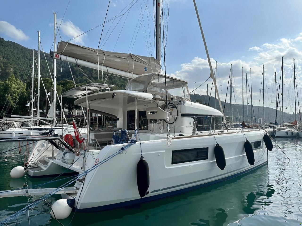 Lagoon 40 2023