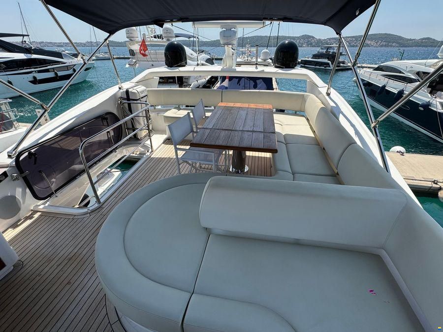 Sunseeker Manhattan 66