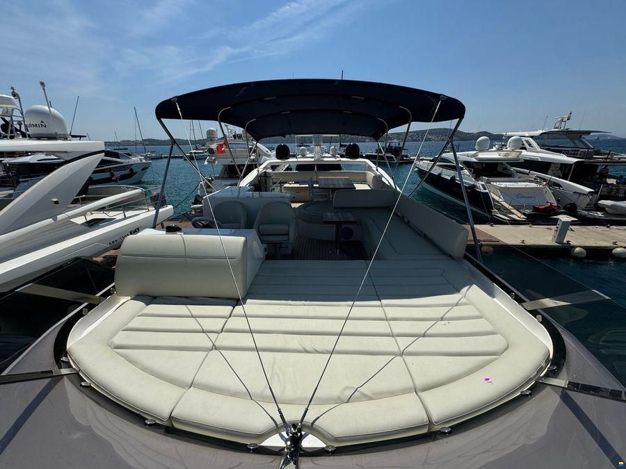 Sunseeker Manhattan 66