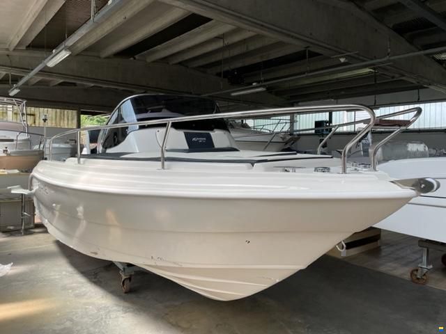 As Marine 590 Walk Around + Honda BF40E