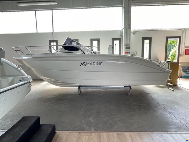 As Marine 590 Walk Around + Honda BF40E