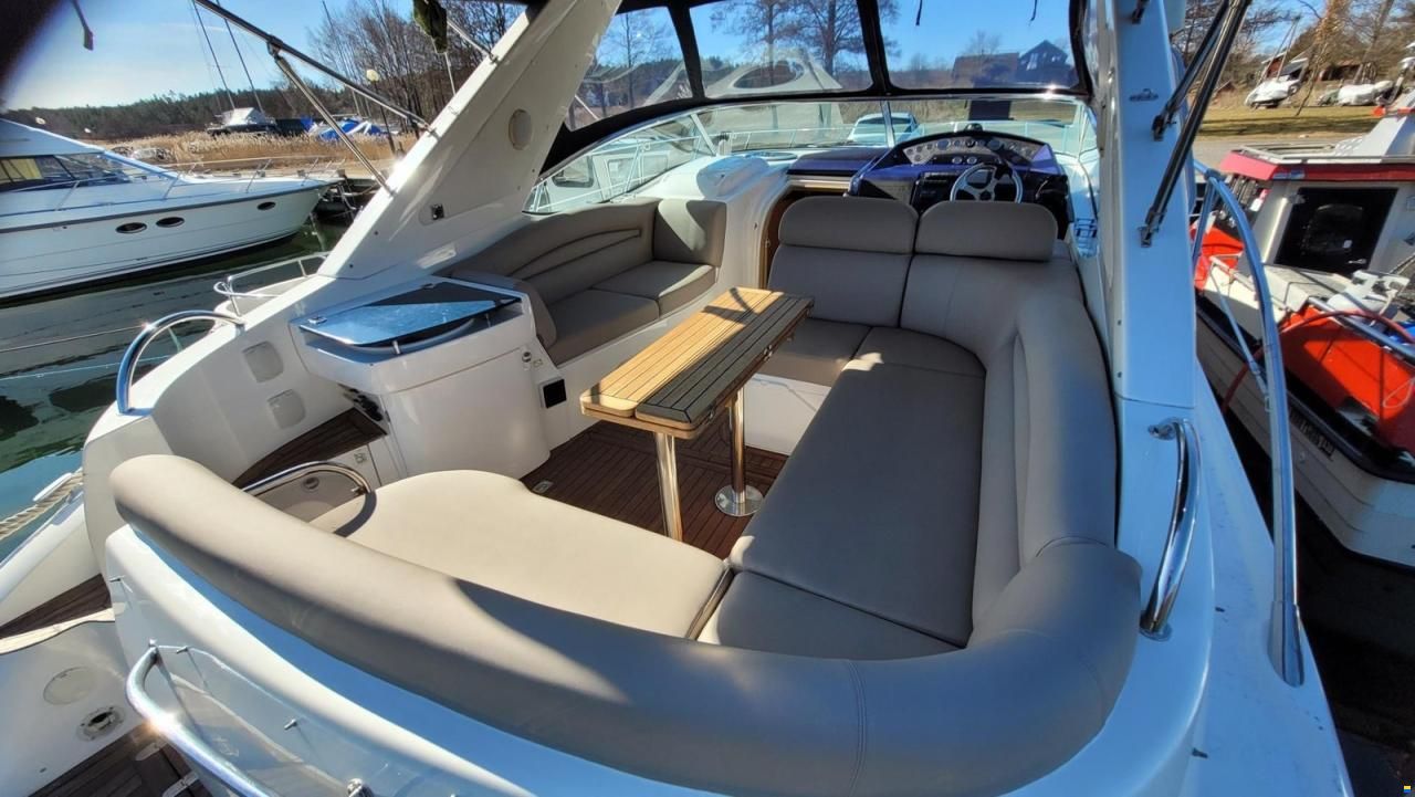 Sealine S38