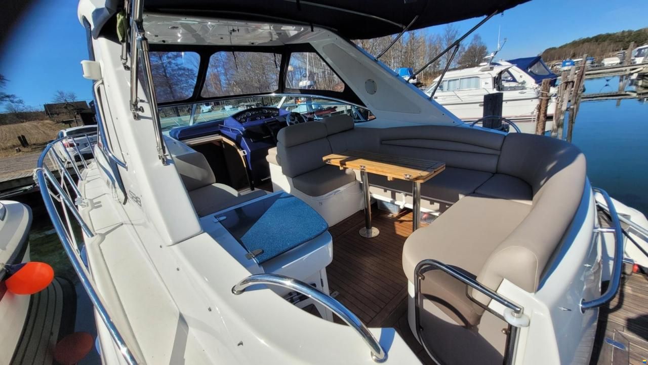Sealine S38