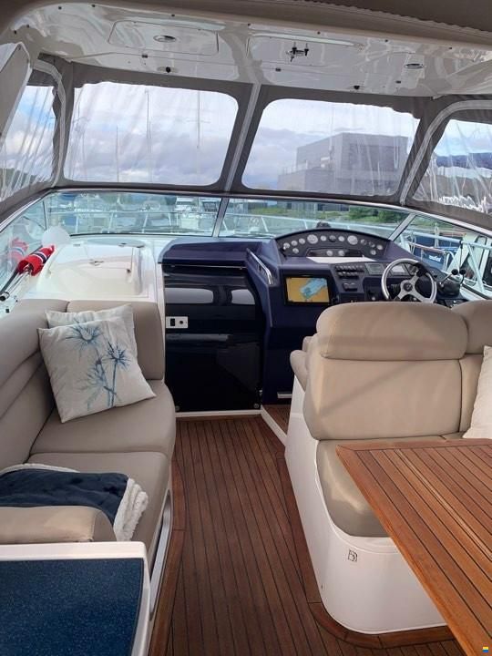 Sealine S38