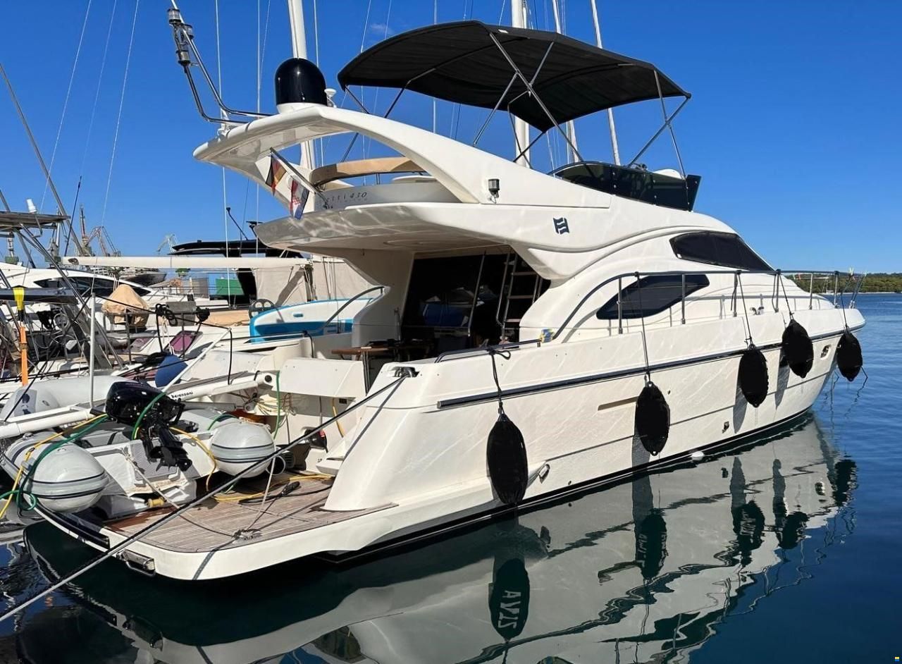 Ferretti 430 FLY