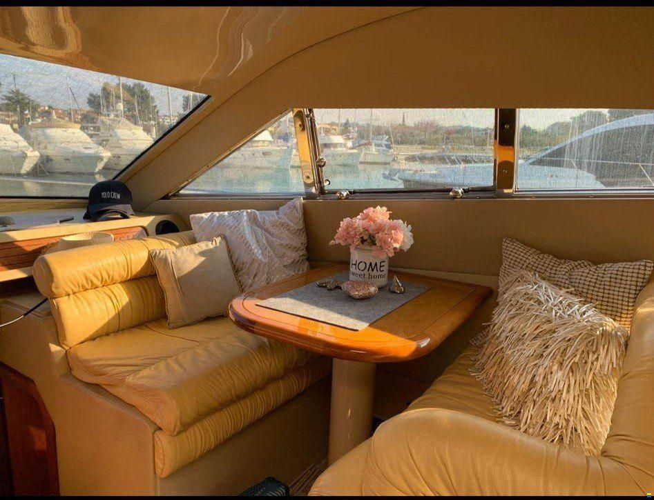 Ferretti 430 FLY