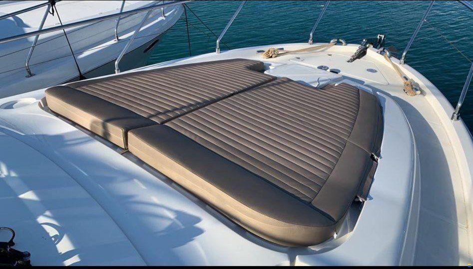 Ferretti 430 FLY