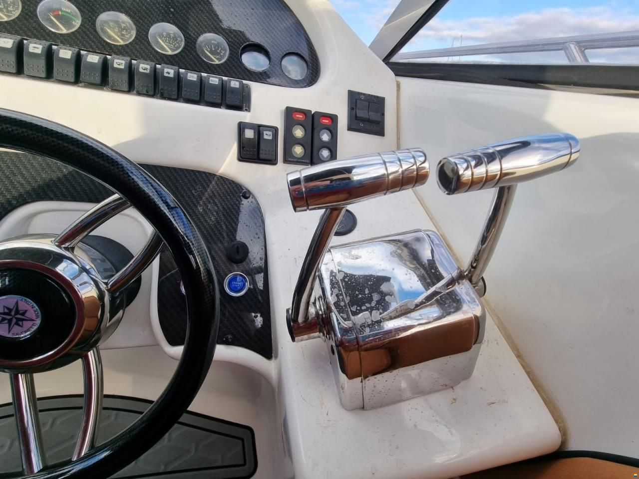Sunseeker TOMAHAWK 41