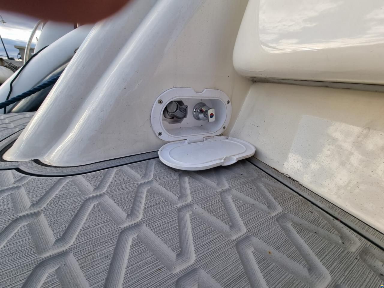 Sunseeker TOMAHAWK 41