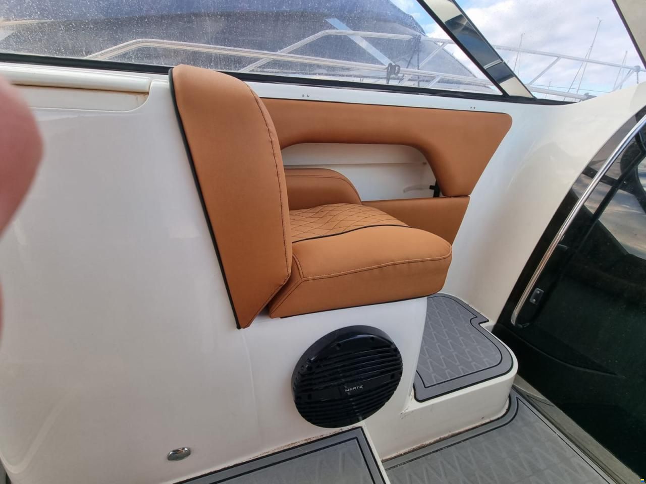 Sunseeker TOMAHAWK 41