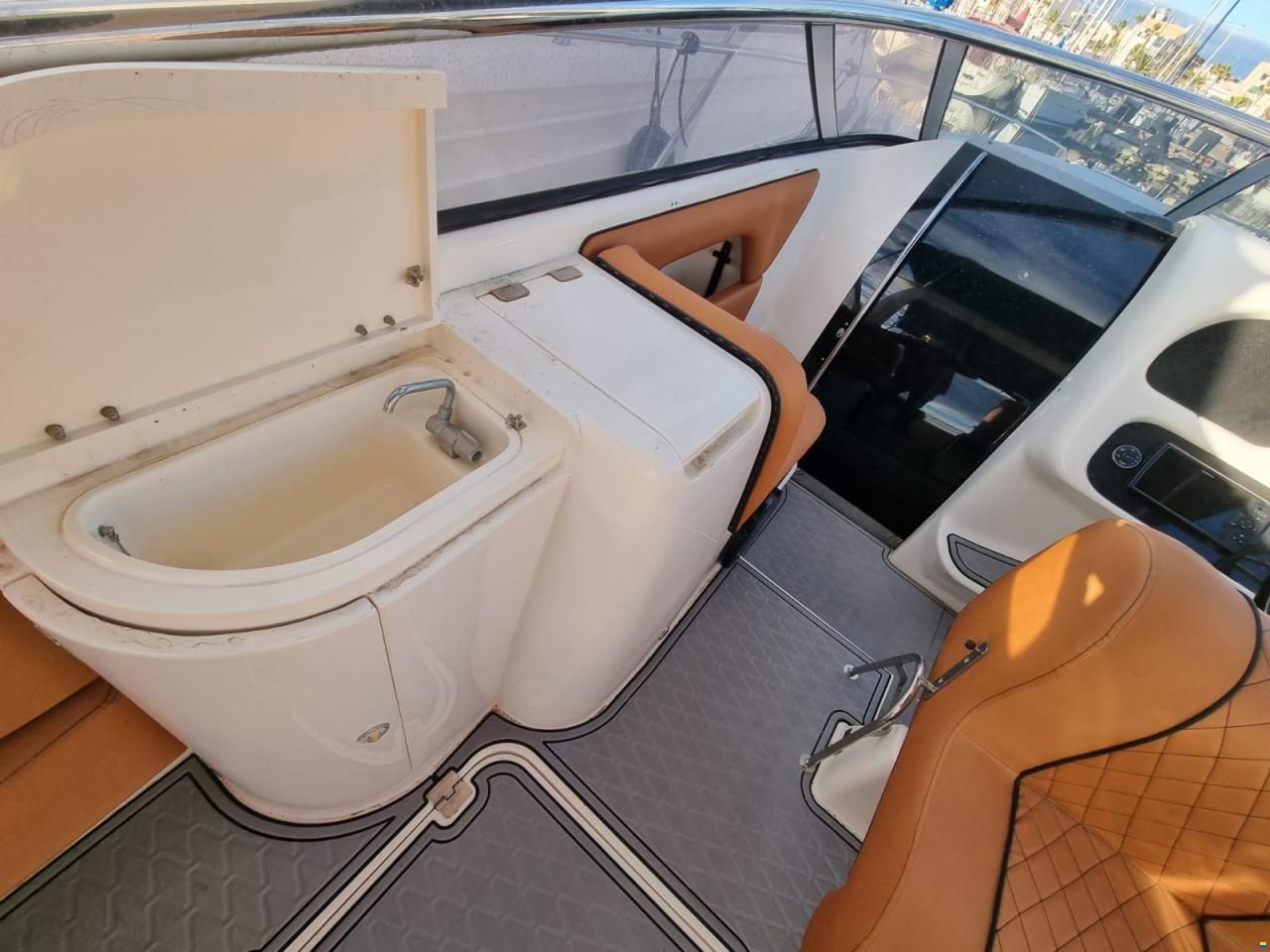 Sunseeker TOMAHAWK 41