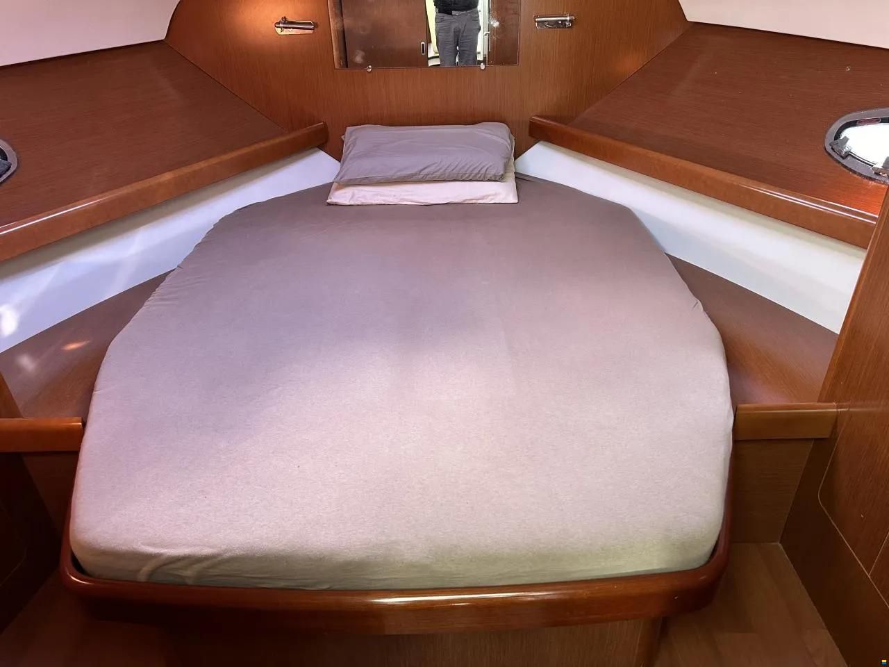 Beneteau Antares 30 Fly