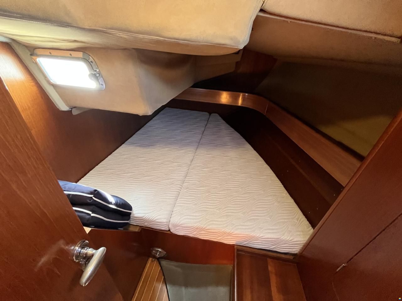 Grand Soleil 38