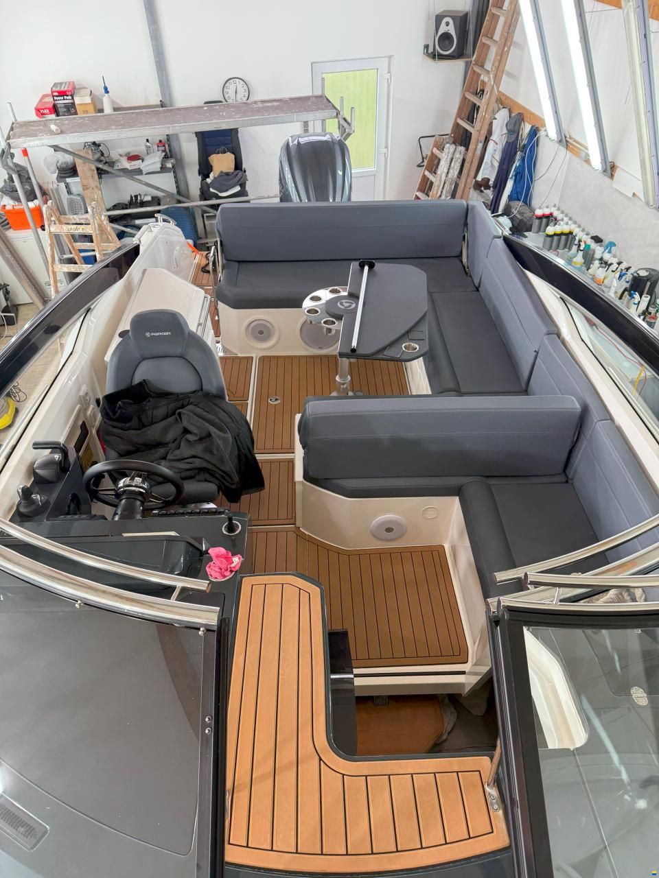 Parker 800 Cruiser