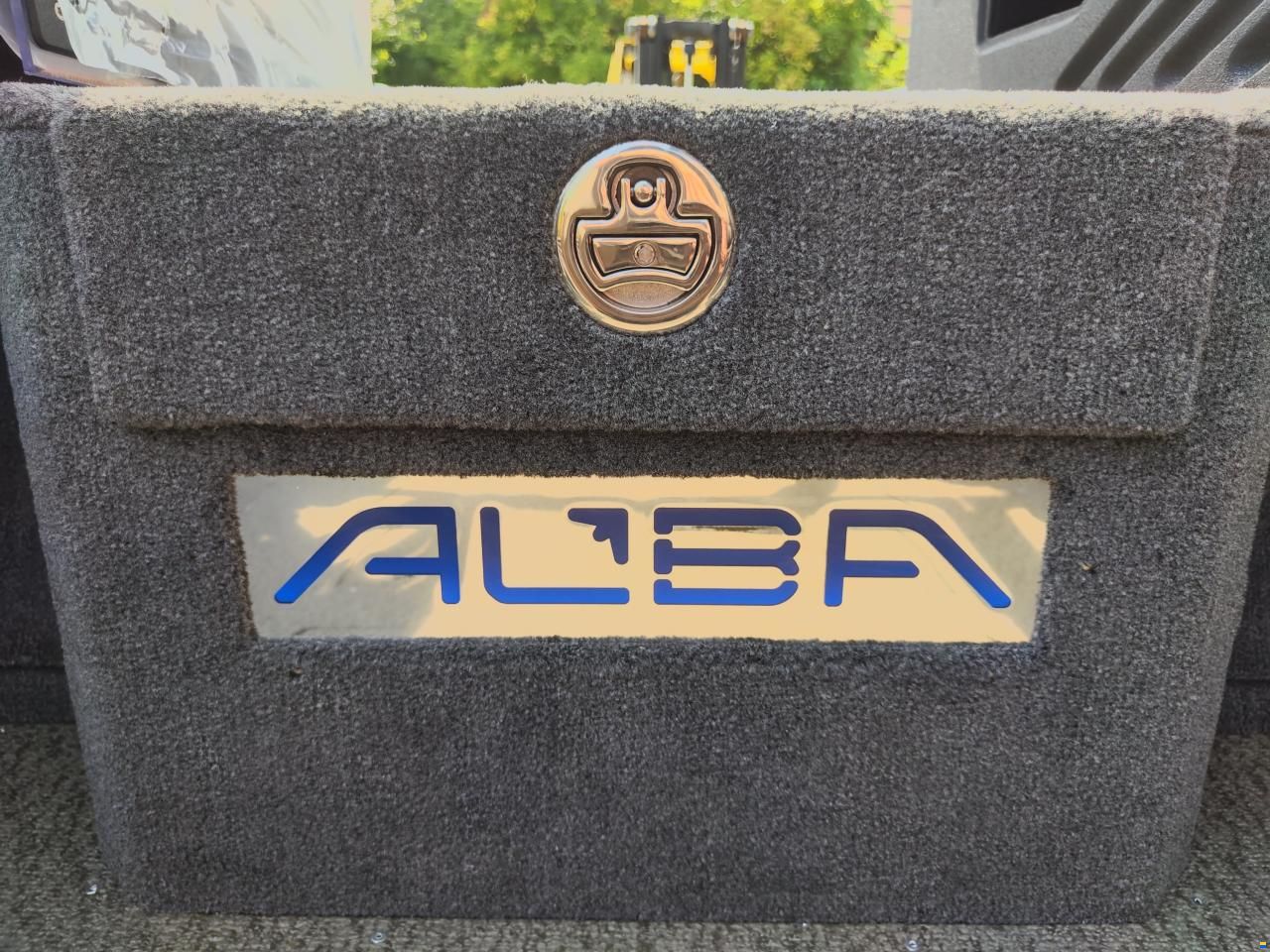 Alba 570