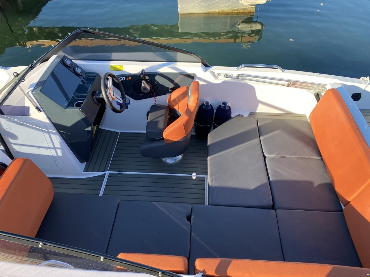 Bella 550 BR