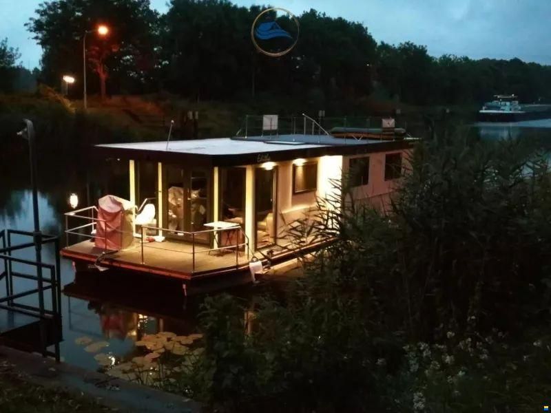 Hausboot Editha
