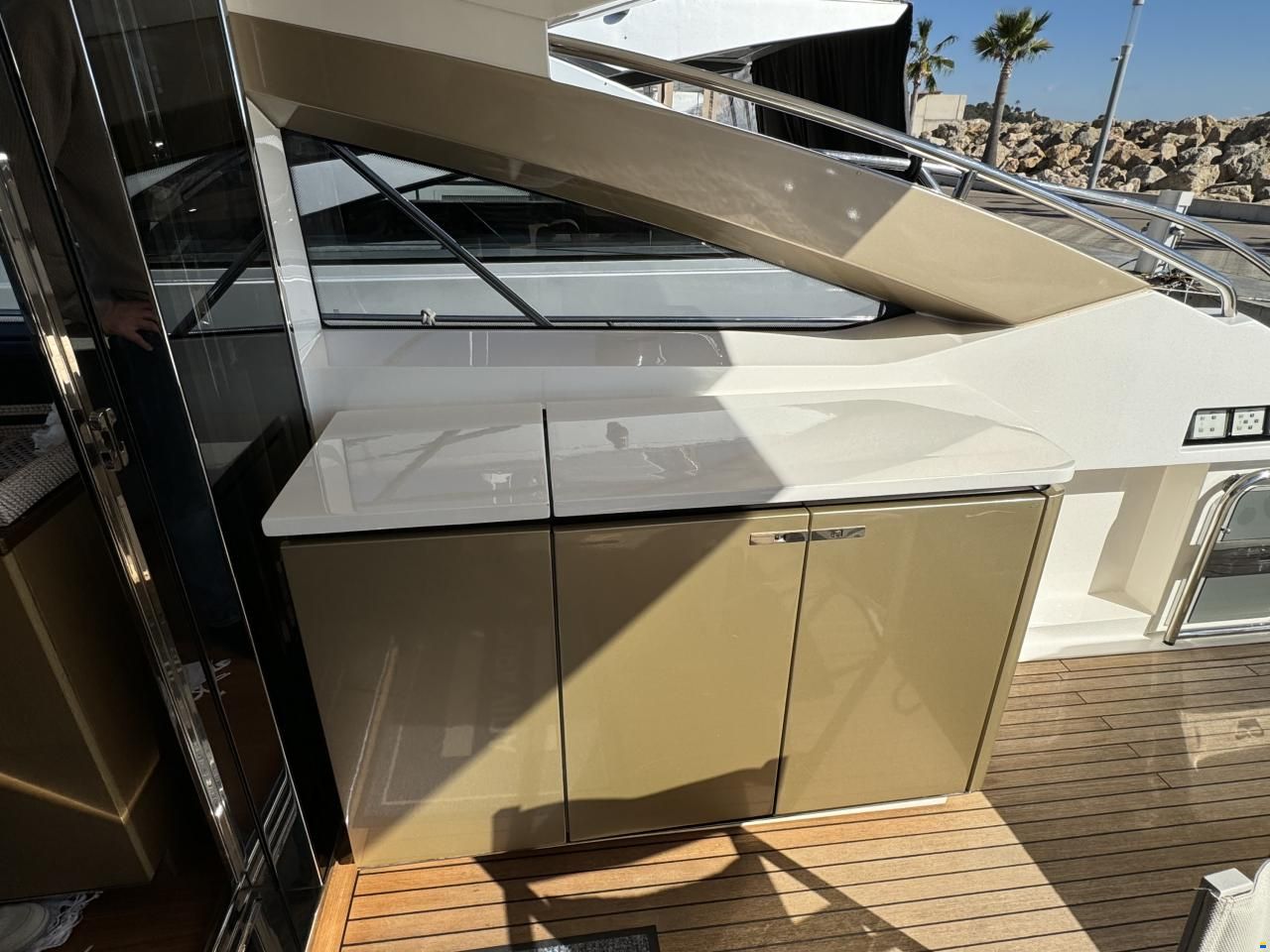 Princess V57