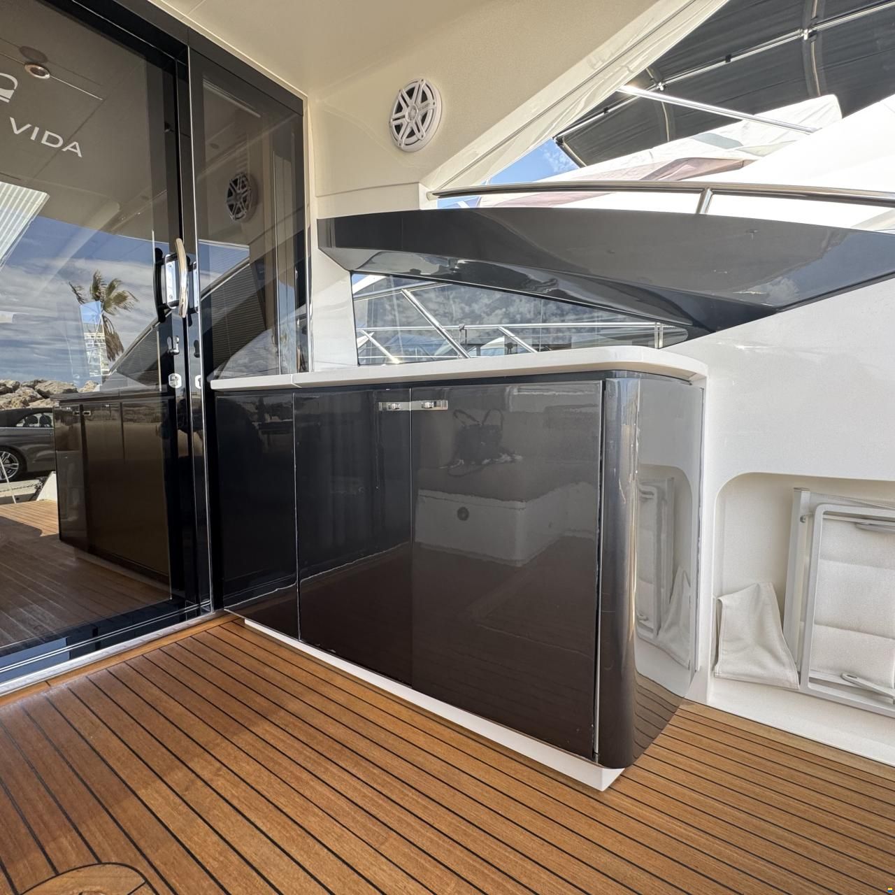 Princess V57