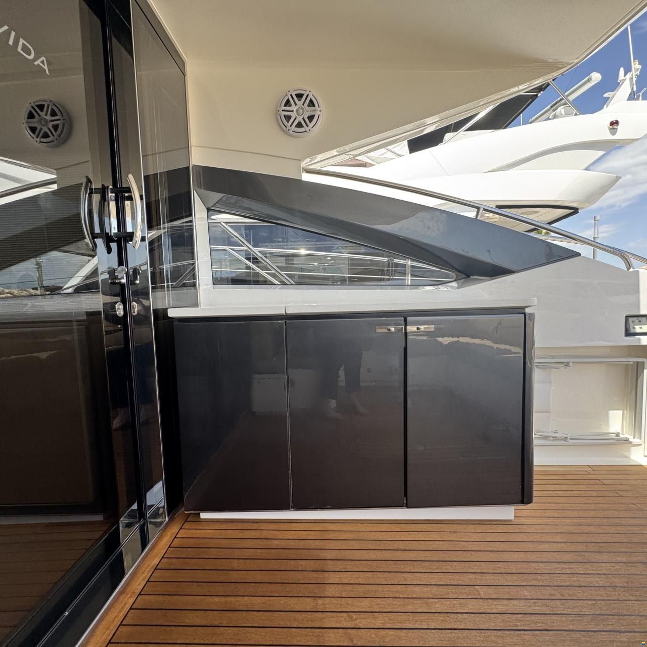 Princess V57
