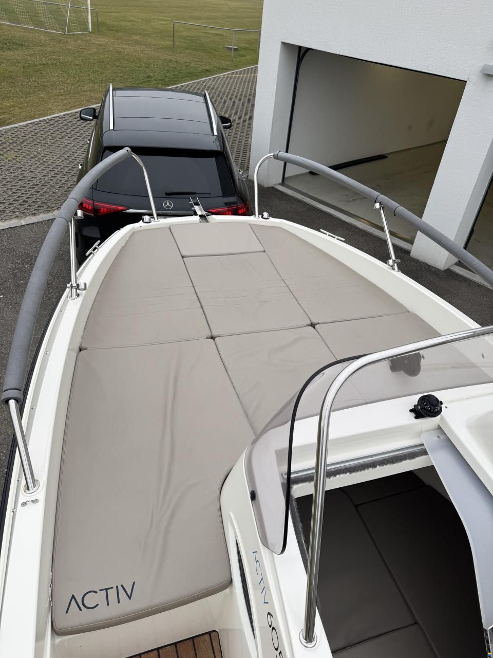 Quicksilver Active 605