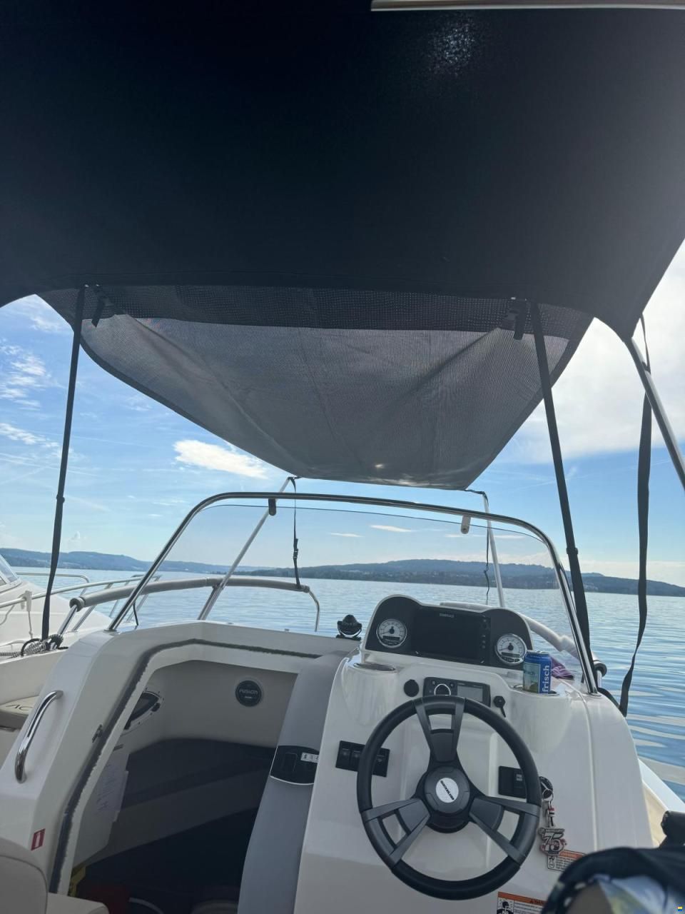 Quicksilver Active 605