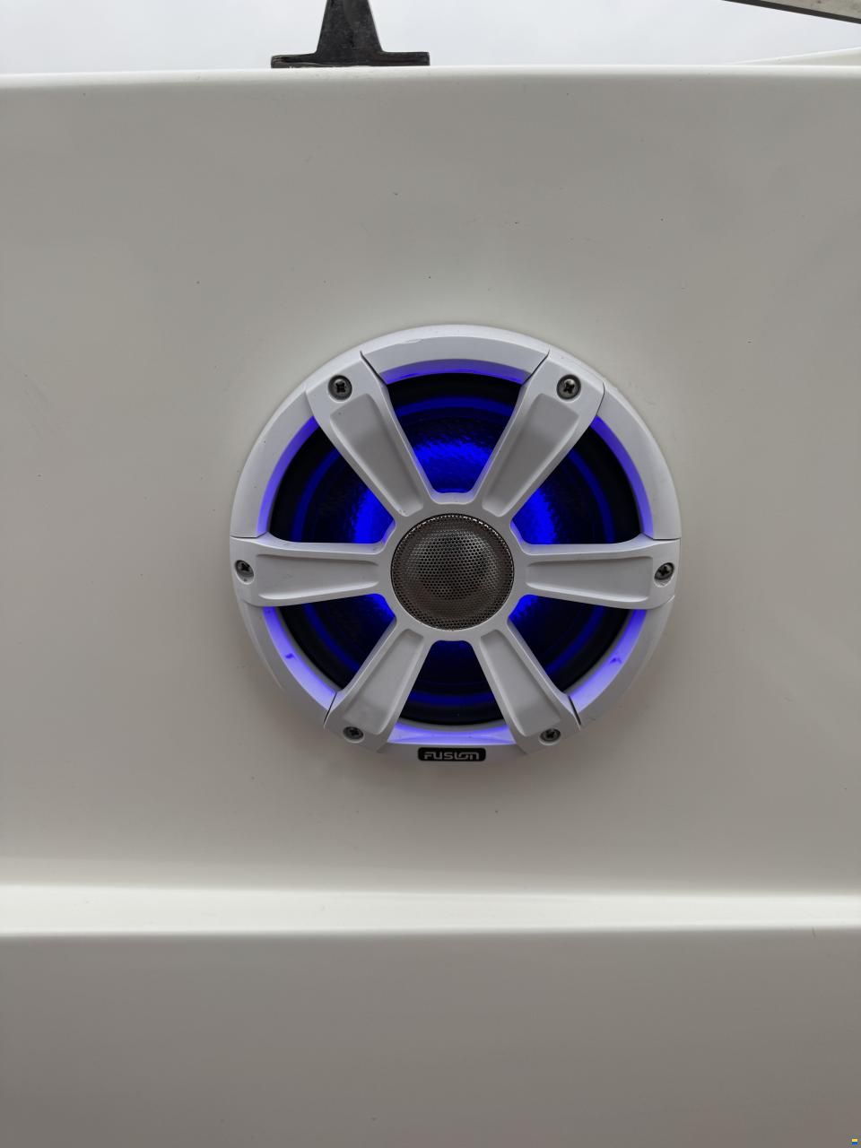 Quicksilver Active 605