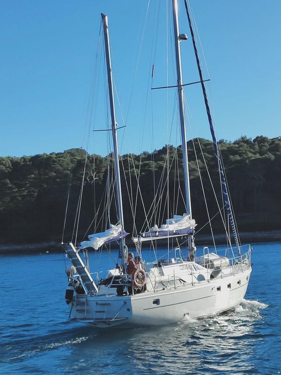 Ferretti Altura 424
