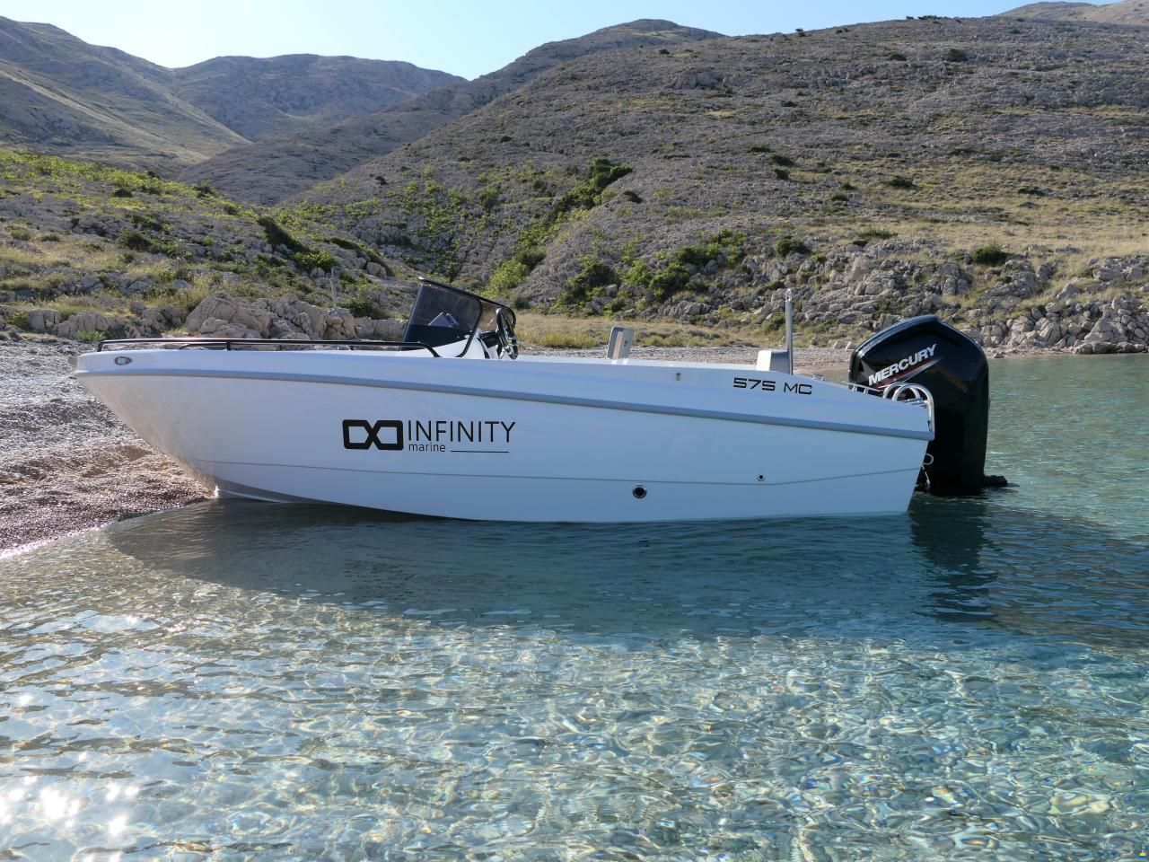 Infinity 575 MC