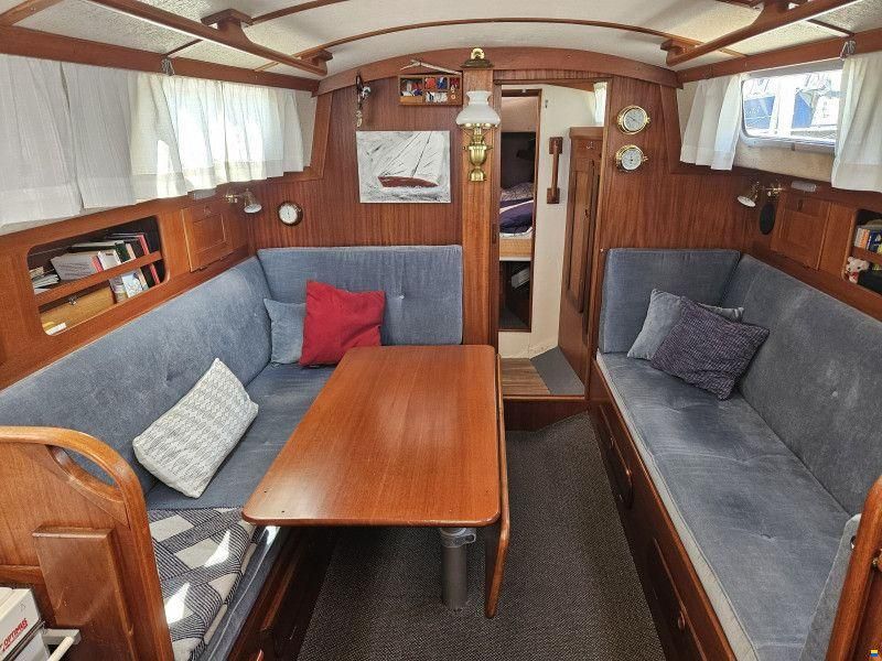 Hallberg-Rassy Monsun 31