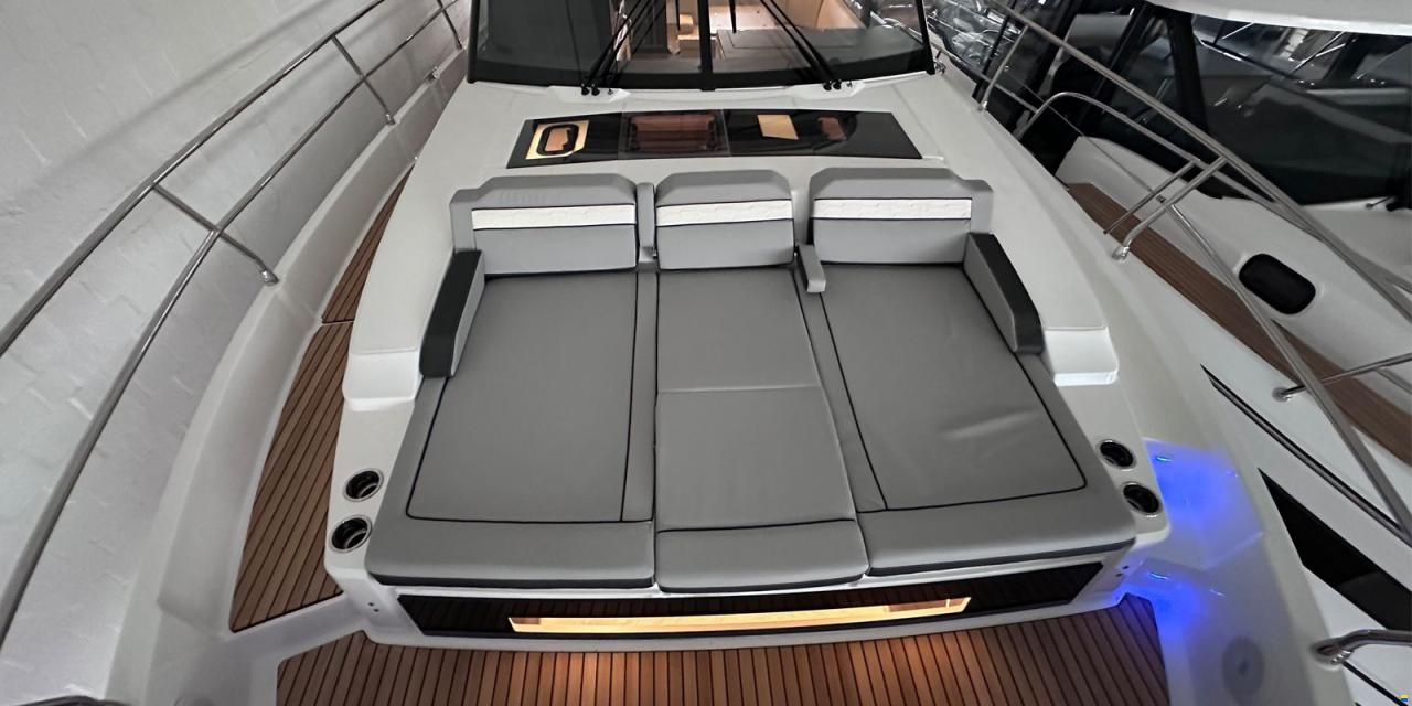 Jeanneau Merry Fisher 1295 Coup&eacute;